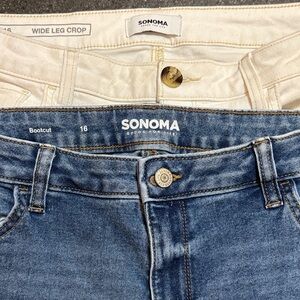 SONOMA Two-Pack Wide Leg Crop & Bootcut Jeans in Blue and Cream. Size 16.
